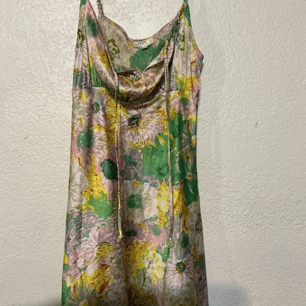 Dizzy Lizzy Womens Dainty Slip Dress Size M Milkmaid Coquette Floral Y2K Satin